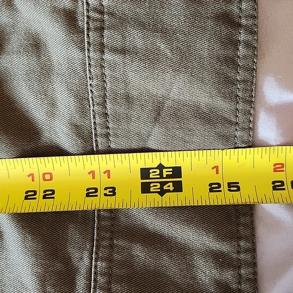 NWOT Women's Army Green Guess LA Button Up Jacket with Fringe Size S - Picture 7 of 9